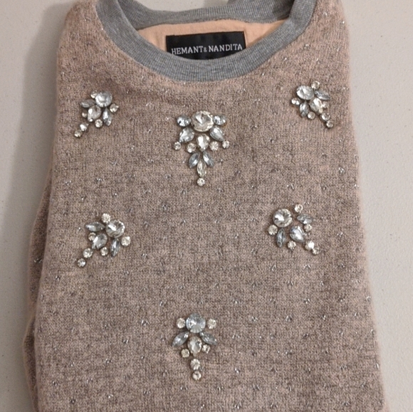 Anthropologie Sweaters - Hemant and Nandita Anthropology Sweater